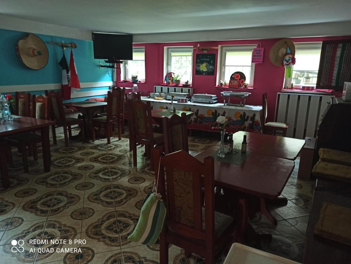 Hostel Los Amigos Rzeszów Buitenkant foto